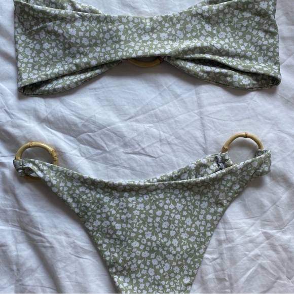 NWOT- Stone Fox Bikini Set - Picture 3 of 3